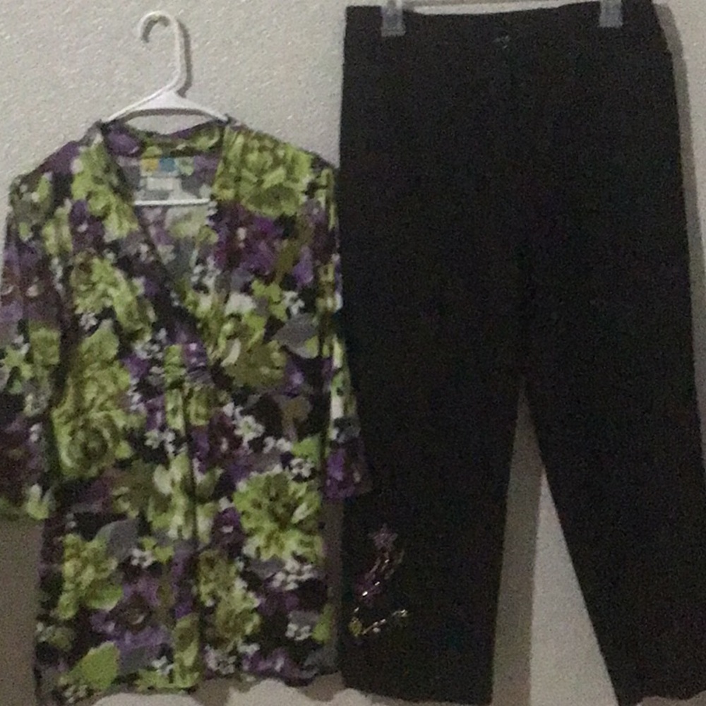 TOP AND PANT